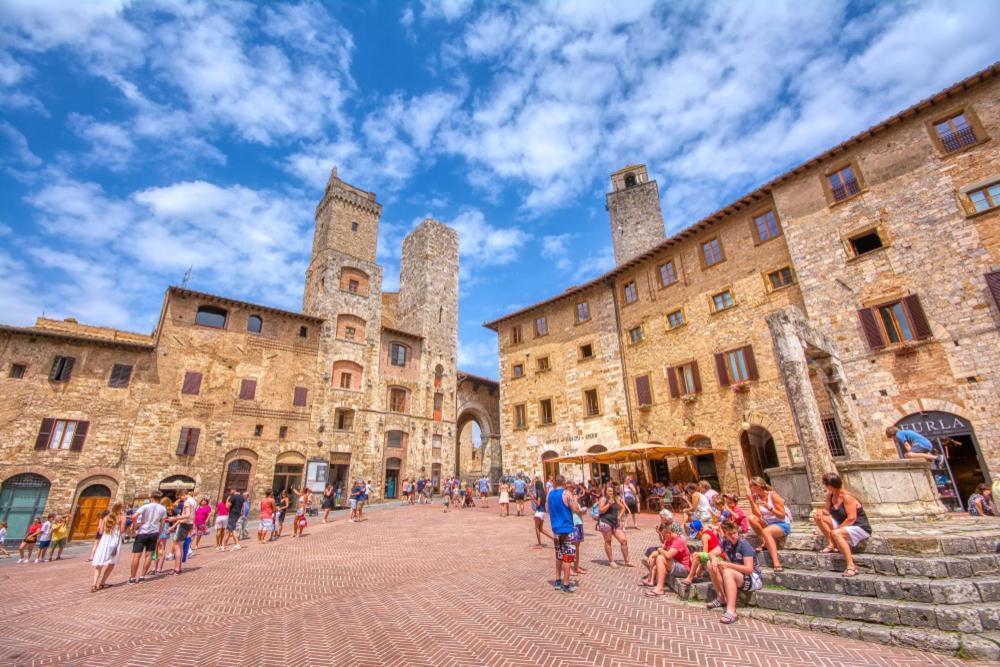 Laura Chianti Vacanze Poggibonsi Exterior foto